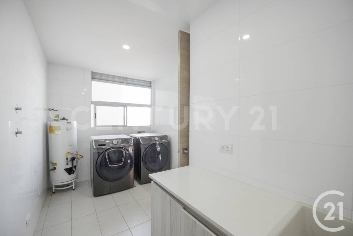 Apartamento en venta en Camino Verde, Envigado · foto 8 de 23