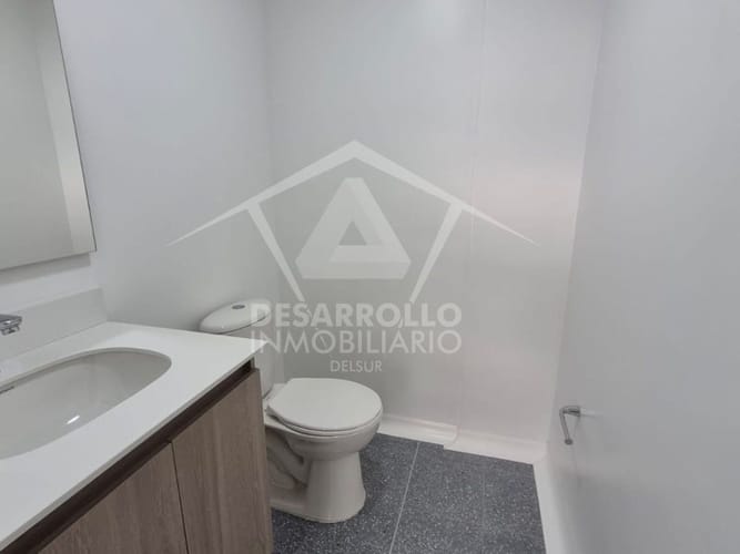Oficina en arriendo en San Diego, Medellín, 26 m² · foto 6 de 6
