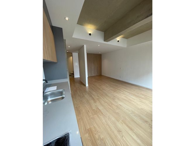 Apartaestudio en venta en El Virrey, Bogotá, 59 m² · foto 3 de 20