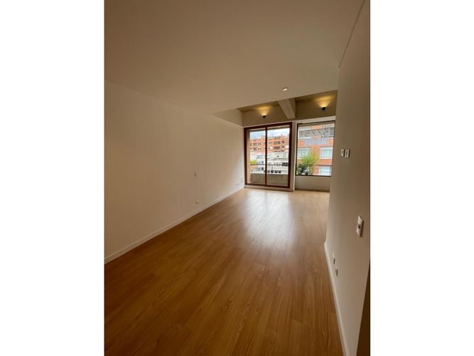 Apartaestudio en venta en El Virrey, Bogotá, 59 m² · foto 6 de 20