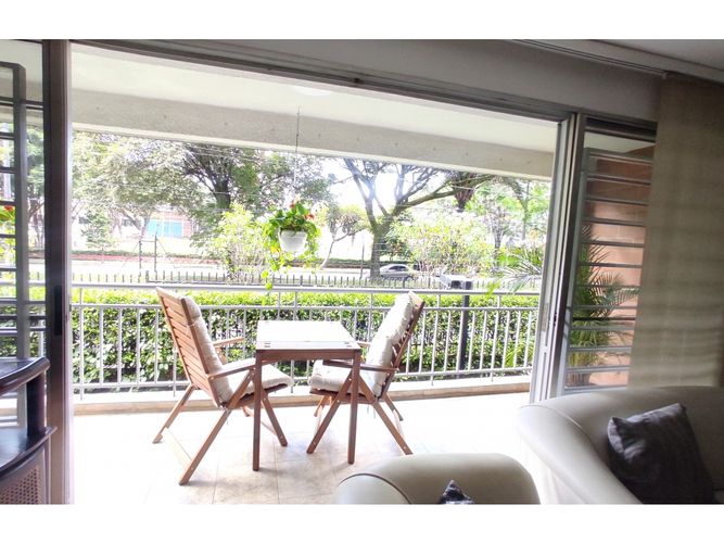Apartamento de 4 alcobas en venta en La Hacienda, Cali, 101 m² · foto 2 de 16