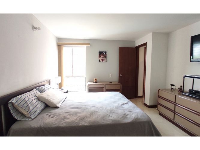 Apartamento de 4 alcobas en venta en La Hacienda, Cali, 101 m² · foto 5 de 16
