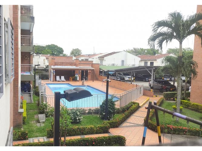 Apartamento de 4 alcobas en venta en La Hacienda, Cali, 101 m² · foto 12 de 16