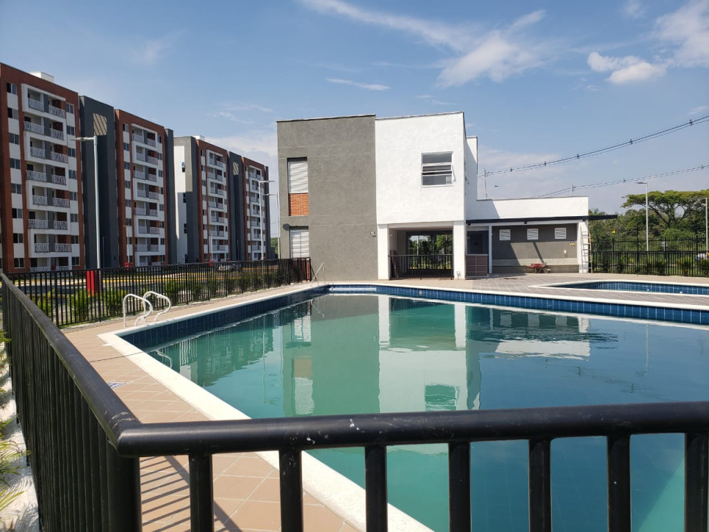 Apartamento en venta en Cachipay, Cali · foto 2 de 13