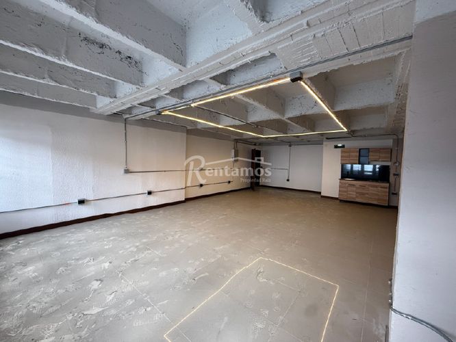 Local en arriendo en Perpetuo Socorro, Medellín, 62 m² · foto 3 de 21