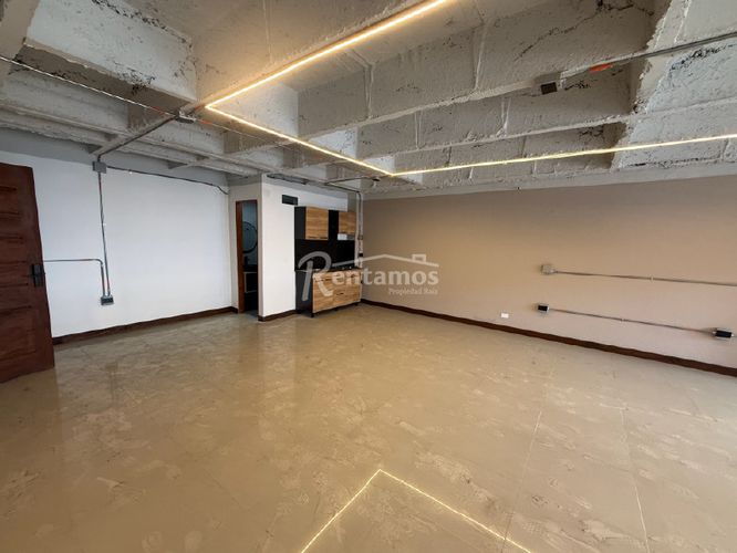 Local en arriendo en Perpetuo Socorro, Medellín, 62 m² · foto 15 de 21
