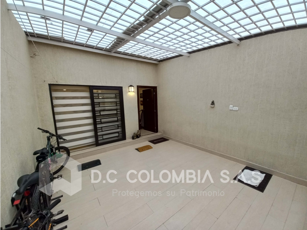 Casa en venta en Villa Alsacia 2, Bogotá · foto 7 de 24