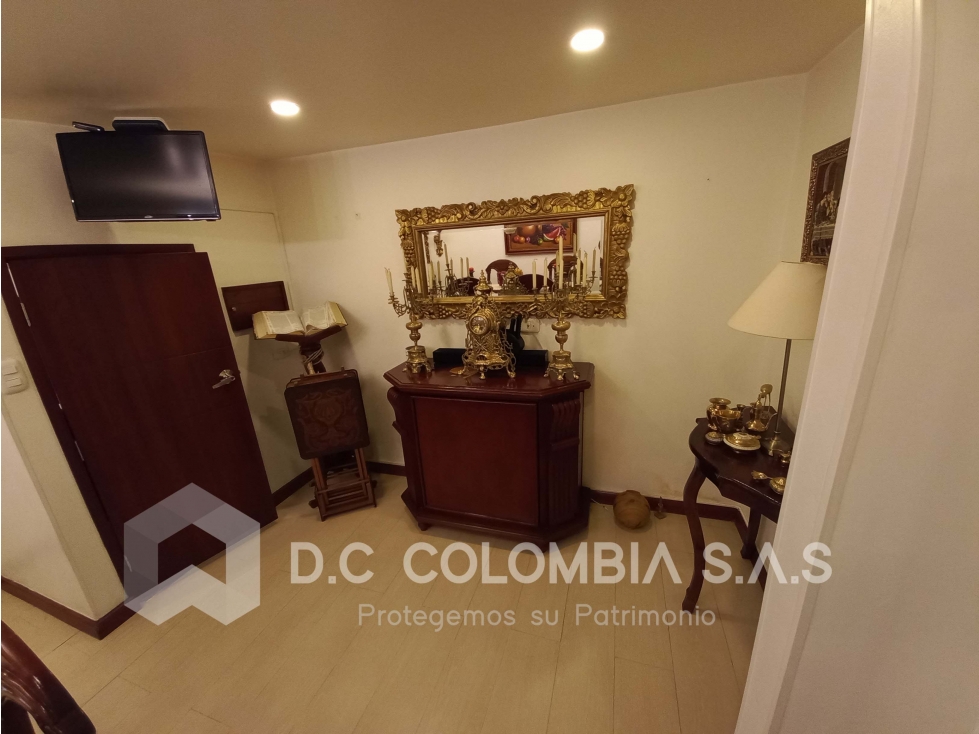 Casa en venta en Villa Alsacia 2, Bogotá · foto 8 de 24
