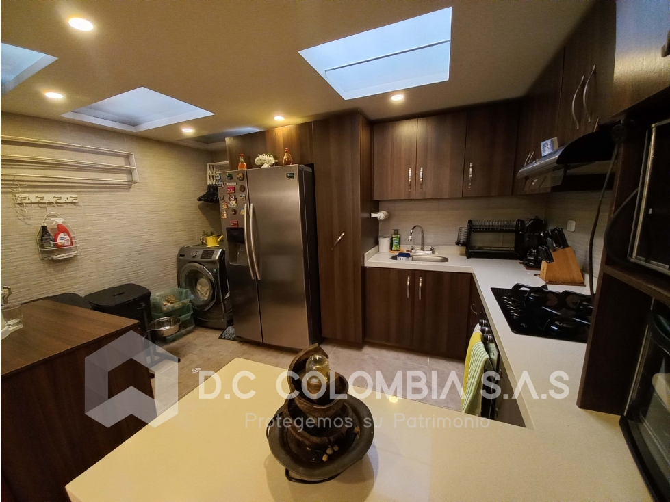 Casa en venta en Villa Alsacia 2, Bogotá · foto 9 de 24