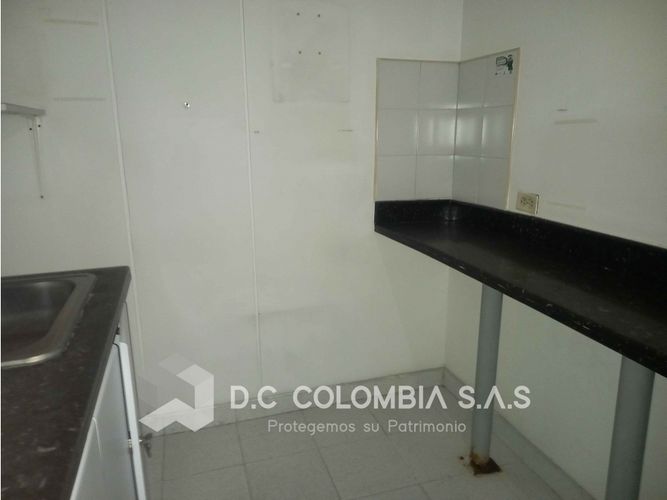 Local en venta en Diego Echavarria, Medellín, 95 m² · foto 11 de 14