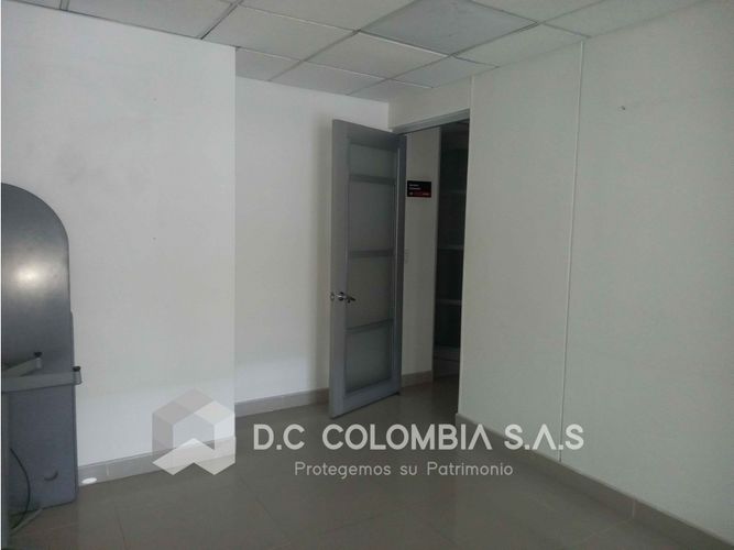 Local en venta en Diego Echavarria, Medellín, 95 m² · foto 12 de 14