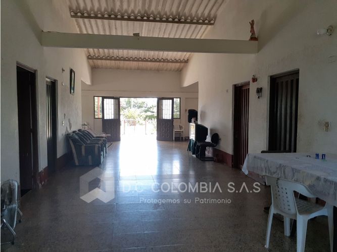 Finca en venta en El Guamo, Villavicencio · foto 13 de 24