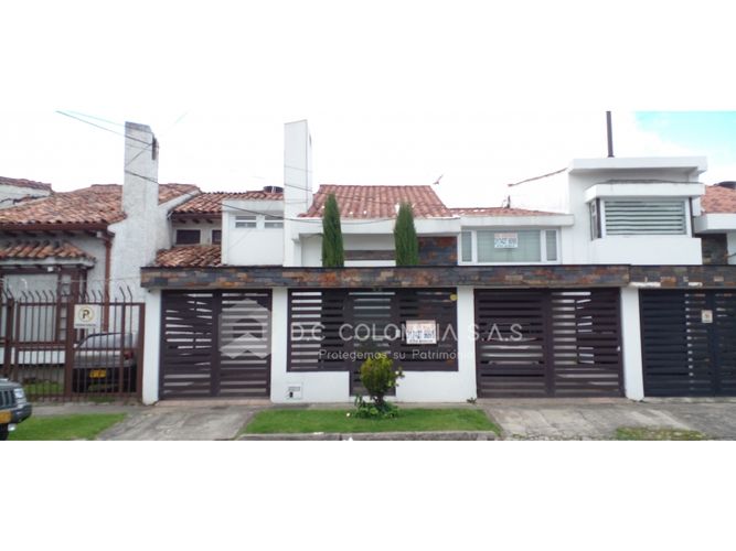 Casa de 3 alcobas en venta en Canodromo, Bogotá, 221 m² · foto 5 de 24