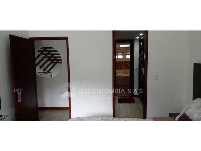 Casa de 3 alcobas en venta en Canodromo, Bogotá, 221 m² · foto 9 de 24