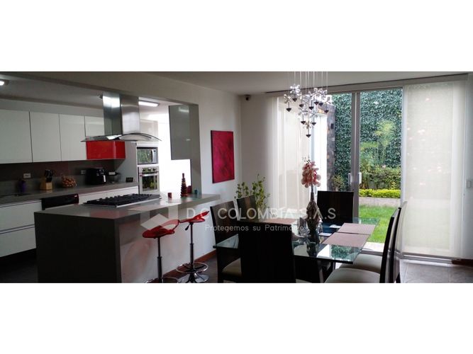 Casa de 3 alcobas en venta en Canodromo, Bogotá, 221 m² · foto 16 de 24