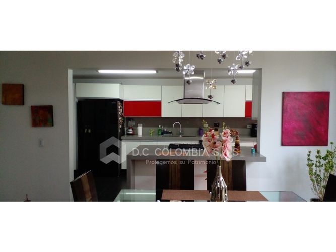 Casa de 3 alcobas en venta en Canodromo, Bogotá, 221 m² · foto 17 de 24