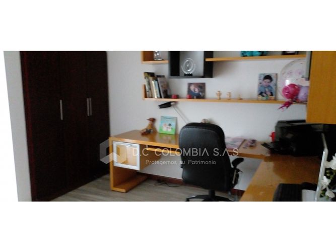 Casa de 3 alcobas en venta en Canodromo, Bogotá, 221 m² · foto 18 de 24