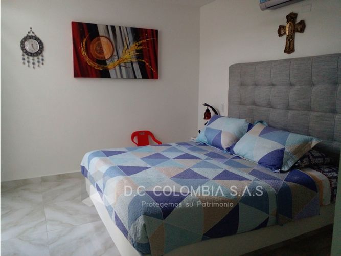 Apartamento de 2 alcobas en venta en Cn. Campestre El Peñon, Girardot, 85 m² · foto 8 de 24