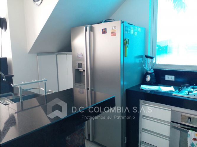 Apartamento de 2 alcobas en venta en Cn. Campestre El Peñon, Girardot, 85 m² · foto 18 de 24