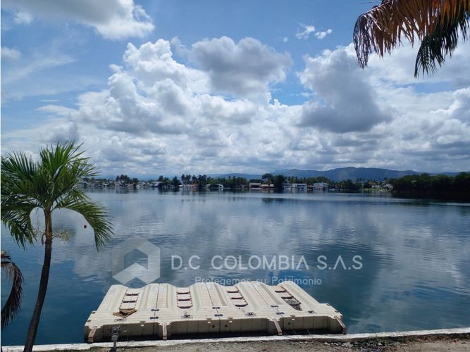 Apartamento de 2 alcobas en venta en Cn. Campestre El Peñon, Girardot, 85 m² · foto 20 de 24
