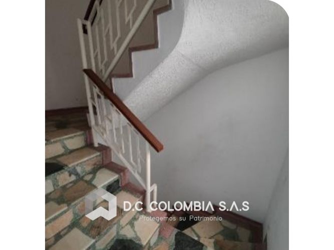 Casa de 4 alcobas en venta en Costa Azul, Bogotá, 292 m² · foto 16 de 24
