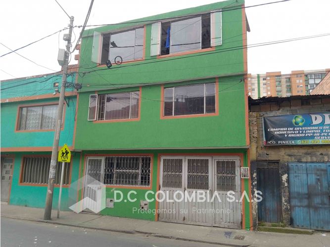 Casa de 8 alcobas en venta en El Vergel Occidental, Bogotá, 294 m² · foto 6 de 11