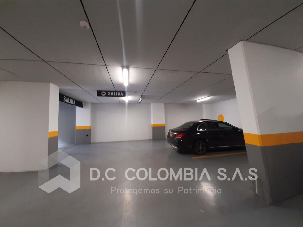 Apartamento en venta en Chico, Bogotá · foto 3 de 24