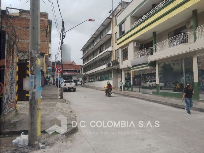 Oficina en arriendo en Centro, Ibagué, 245 m² · foto 14 de 24