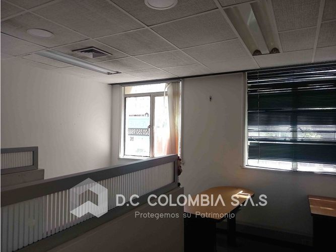 Local en venta en La Candelaria, Medellín, 726 m² · foto 20 de 21