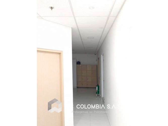 Local en venta en Ub. Terreros, Soacha, 46 m² · foto 4 de 9