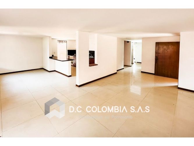 Casa de 3 alcobas en venta en Castillo Herreria Ii, Jamundí, 145 m² · foto 3 de 8