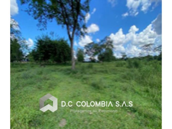Lote en venta en Vanguardia, Villavicencio, 25000 m² · foto 2 de 2
