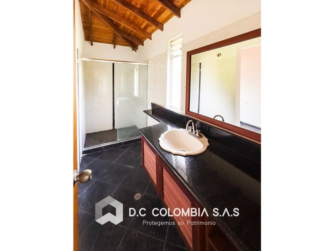Casa de 3 alcobas en venta en Castillo Herreria Ii, Jamundí, 145 m² · foto 5 de 8