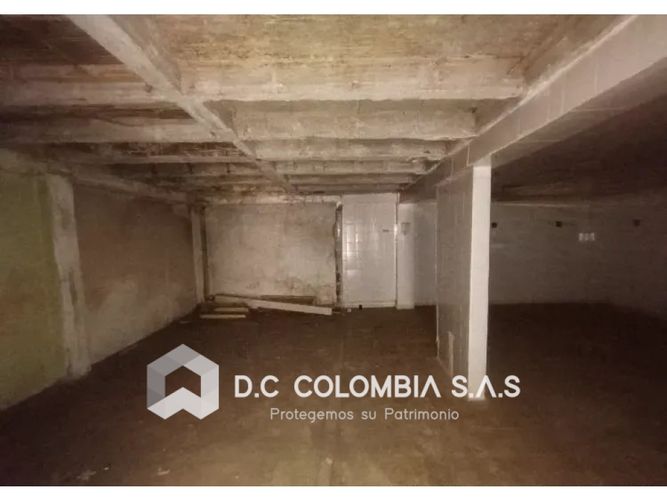 Edificio en venta en Hipodromo, Ibagué, 1185 m² · foto 4 de 6