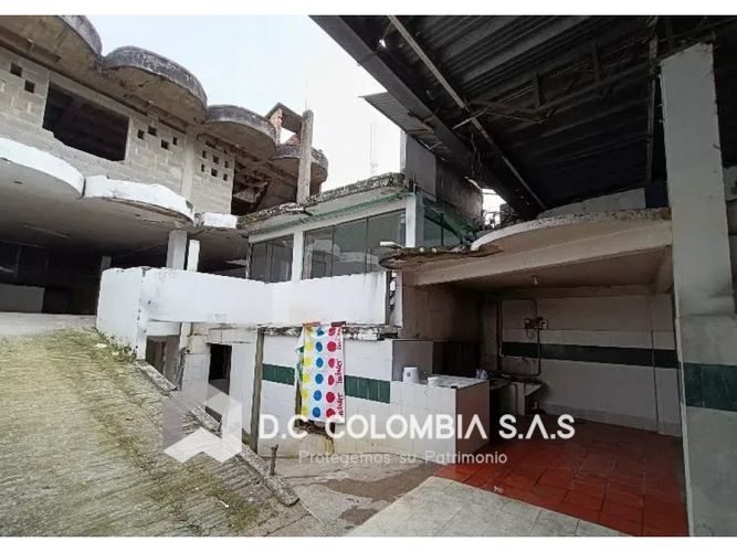 Edificio en venta en Hipodromo, Ibagué, 1185 m² · foto 6 de 6