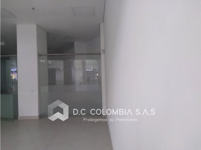 Local en venta en Camparola, Itagüí, 243 m² · foto 7 de 15