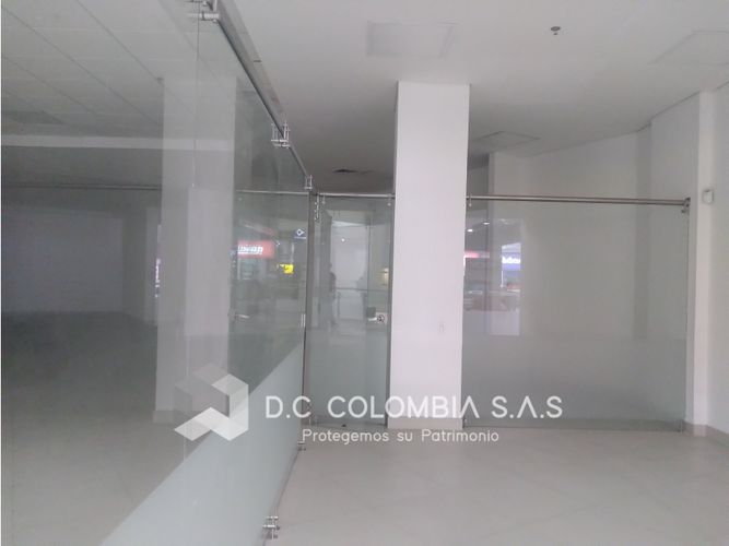Local en venta en Camparola, Itagüí, 243 m² · foto 9 de 15