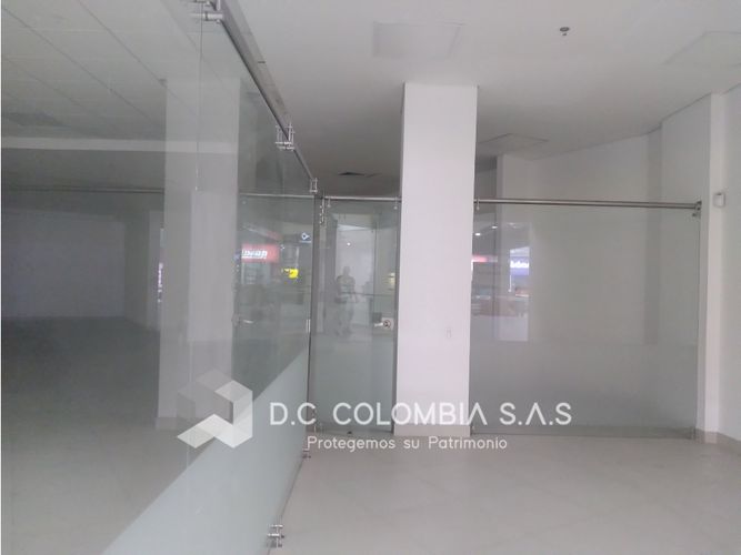 Local en venta en Camparola, Itagüí, 243 m² · foto 10 de 15