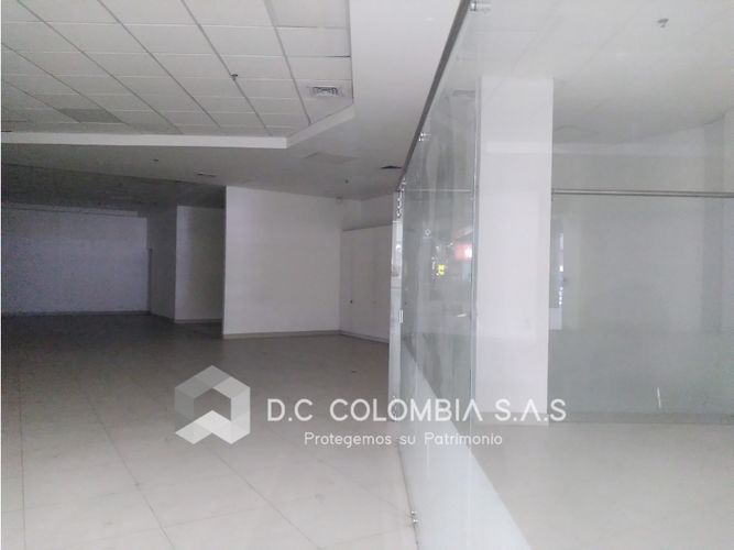 Local en venta en Camparola, Itagüí, 243 m² · foto 12 de 15