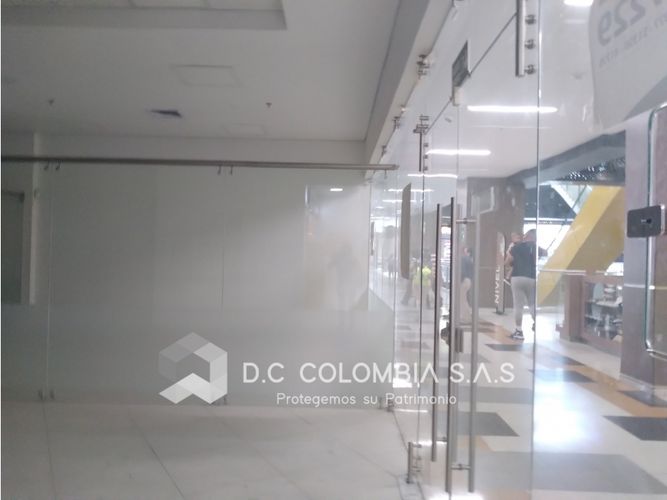Local en venta en Camparola, Itagüí, 243 m² · foto 13 de 15