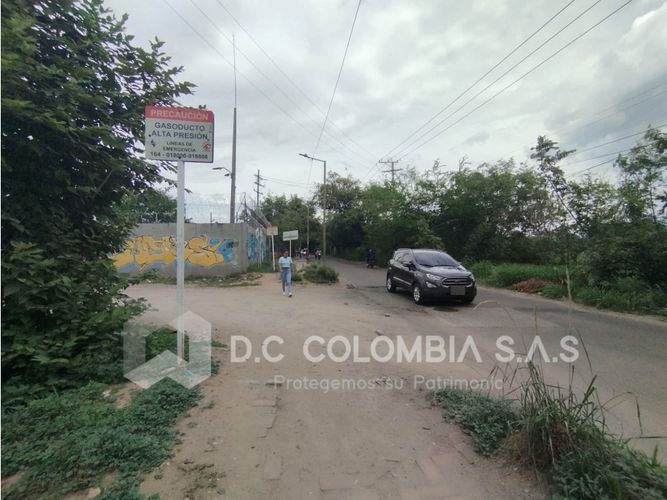 Lote en venta en Gualanday, Neiva, 4124 m² · foto 11 de 12
