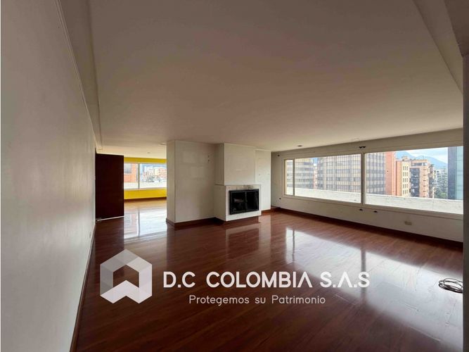 Apartamento de 5 alcobas en venta en Santa Bibiana, Bogotá, 198 m² · foto 2 de 24