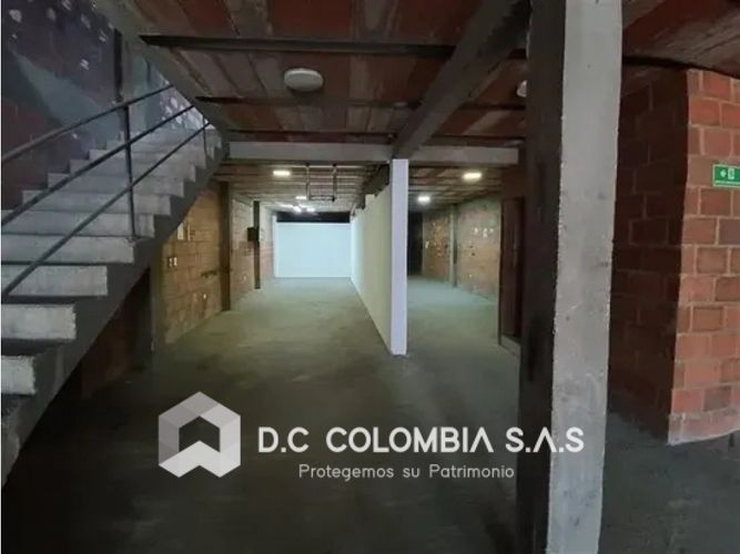 Bodega en venta en Bretaña, Cali, 566 m² · foto 6 de 14