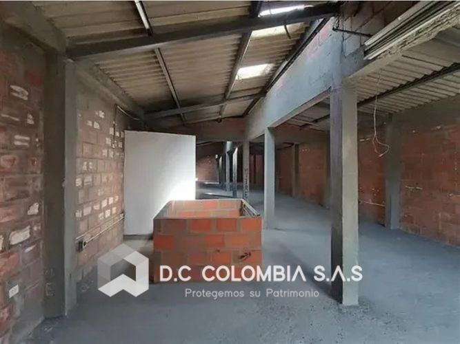 Bodega en venta en Bretaña, Cali, 566 m² · foto 12 de 14