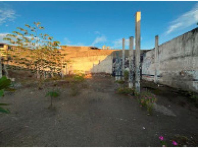 Lote en venta en Urb. Vallejo, Montería, 474 m² · foto 3 de 4