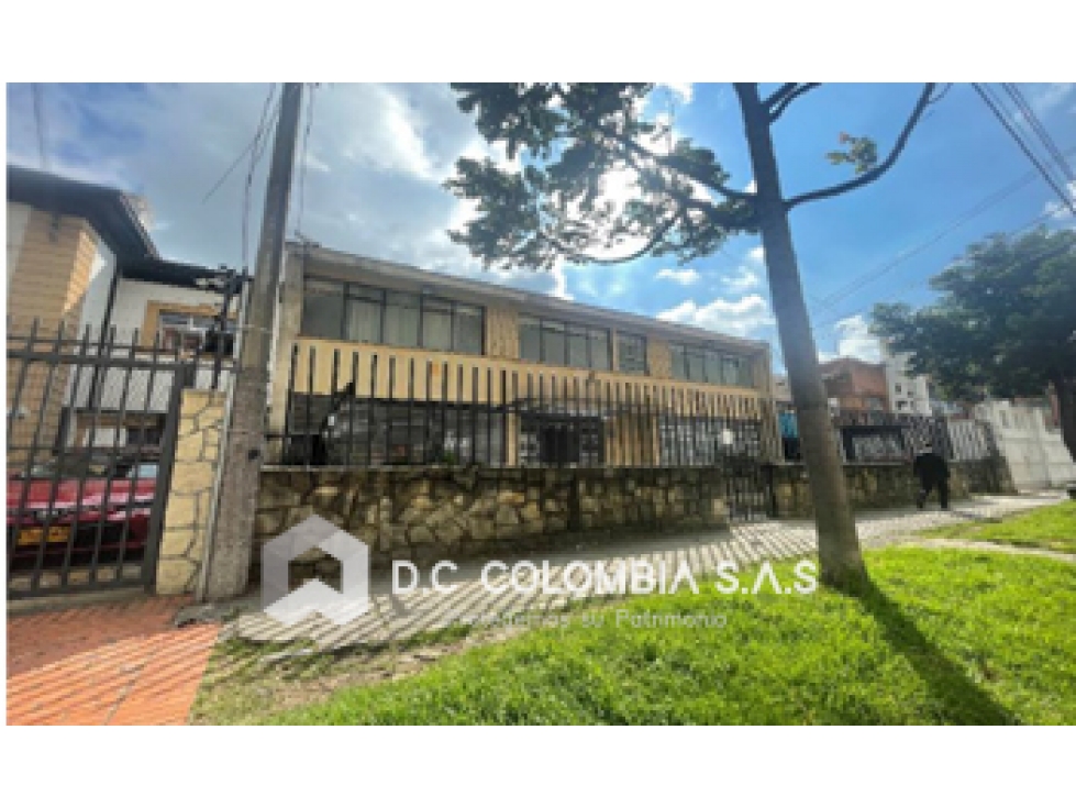 Casa en venta en Chapinero, Bogotá · foto 3 de 23