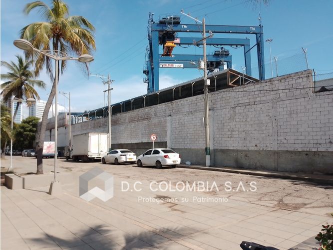 Local en venta en Manga, Cartagena, 167 m² · foto 14 de 19