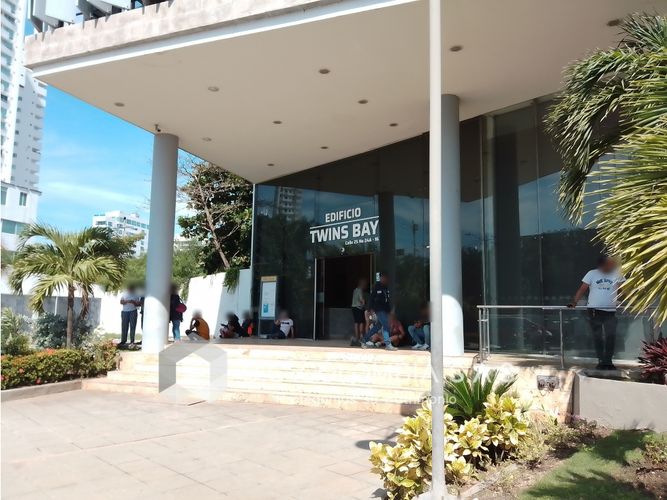 Local en venta en Manga, Cartagena, 167 m² · foto 19 de 19