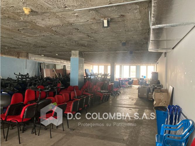 Oficina en venta en San Pedro, Cali, 659 m² · foto 20 de 20