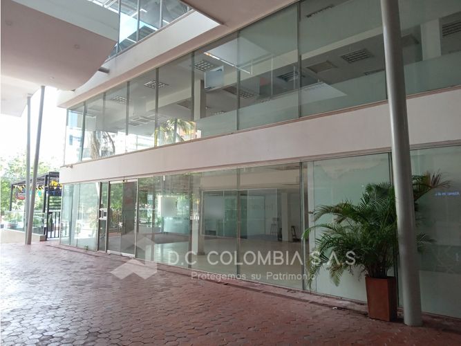Local en venta en Altos Del Prado, Barranquilla, 357 m² · foto 2 de 24